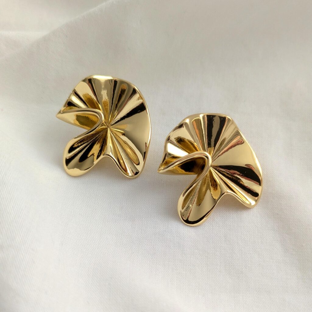 Sandra Ohrringe Gold